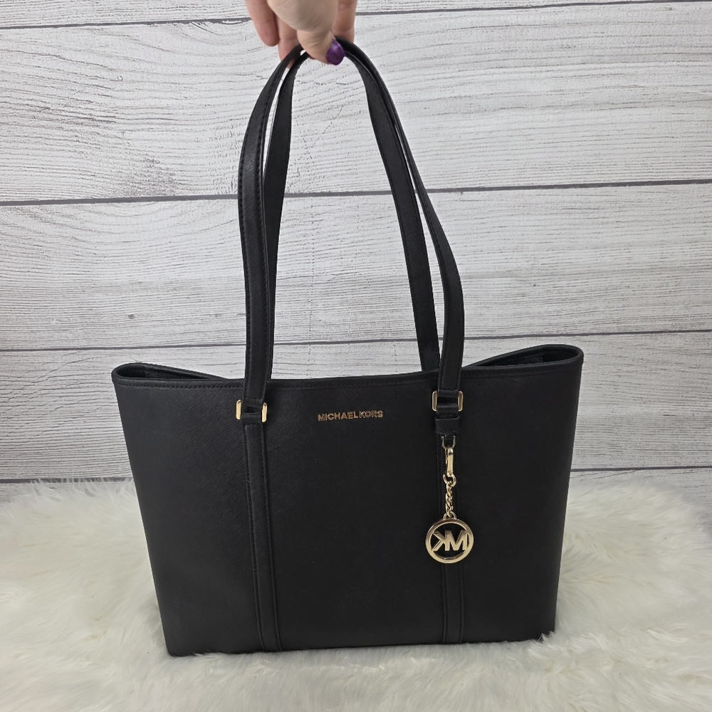 Michael Kors Black Jet Set Tote Saffiano Leather